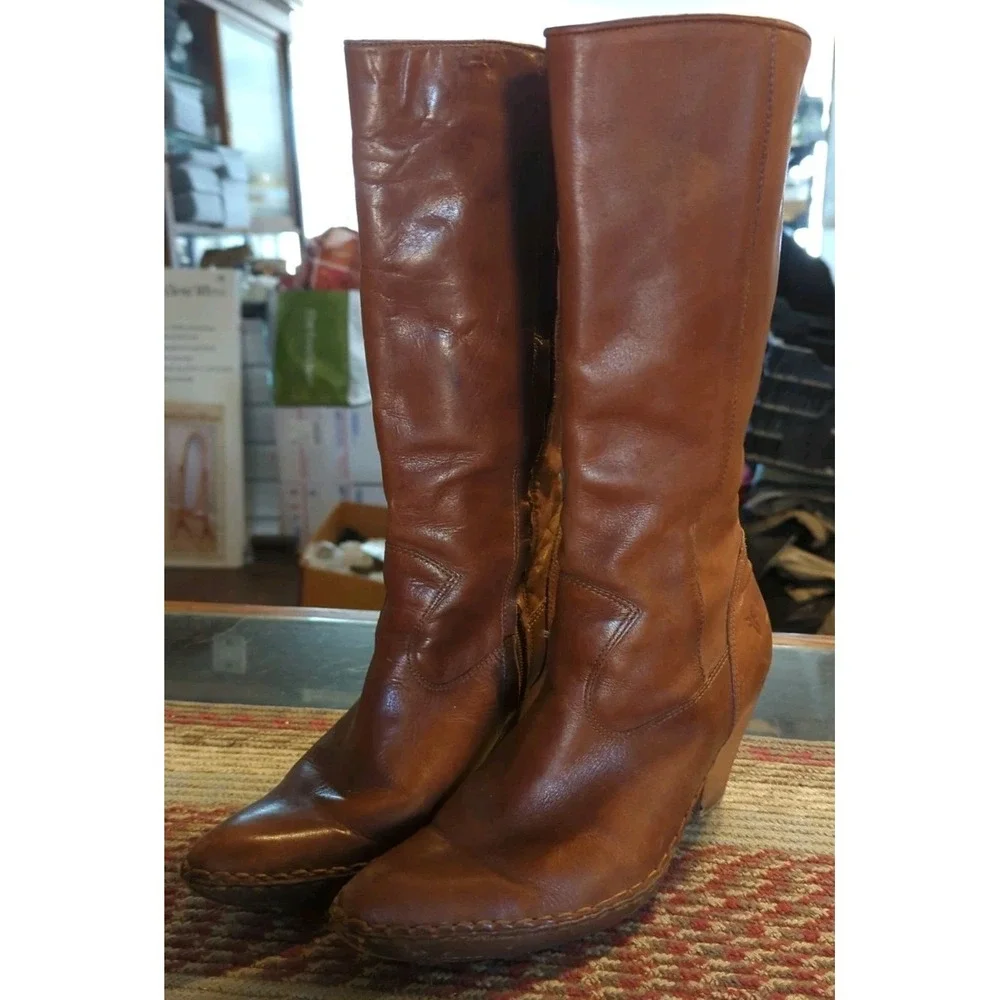 Frye Vintage Brown Leather Tall Riding Boots USA Made Pointed Toe Western - 7D Frye Boots Usa Made - Etsy main image 2